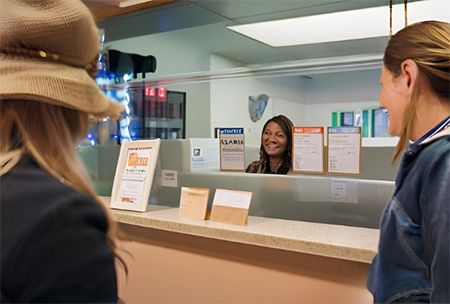 Ozvučovací sestava pro přepážky a prodejní okénka