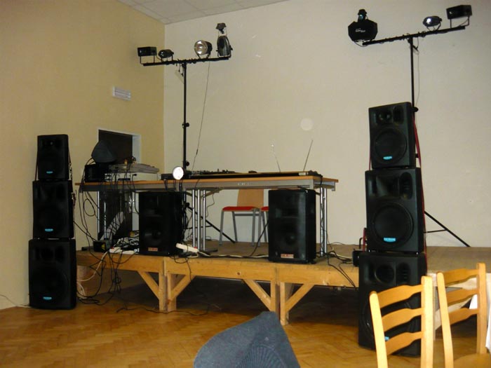 BC 1200, BC 800A, BCW 1500A v DJ sestavě