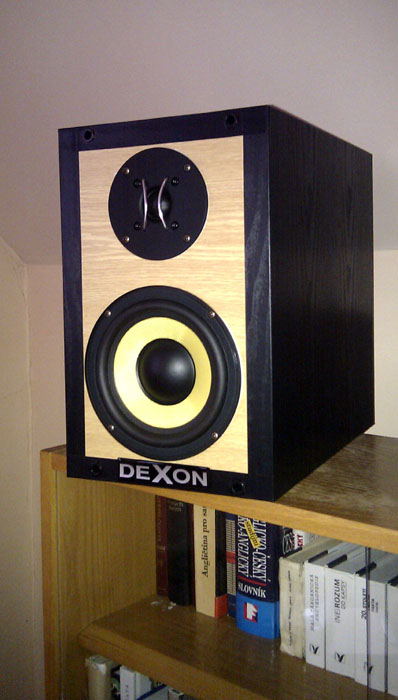 Regálové reprosoustavy s reproduktory IRB 16/60/01,8 a IRT 10/80/01,8