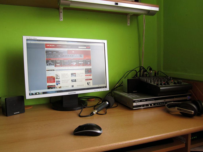 Připojení mixážního pultu Xenyx 1204