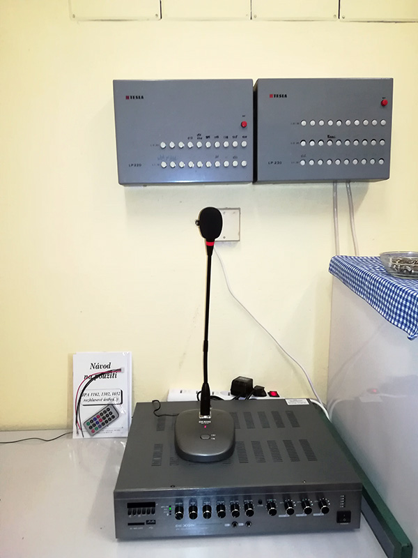 JPA 1652, JPA 1652IP, PA 570 nahrazují školní rozhlas