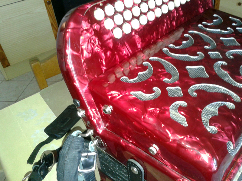 Vložka mikrofonu MD 505 ozvučuje heligonku