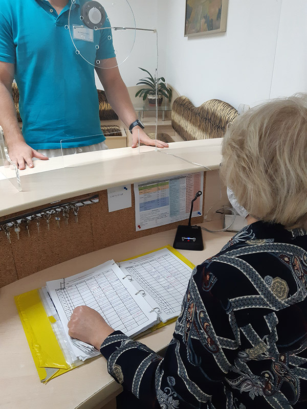 WA 220RC v recepci zdravotního střediska