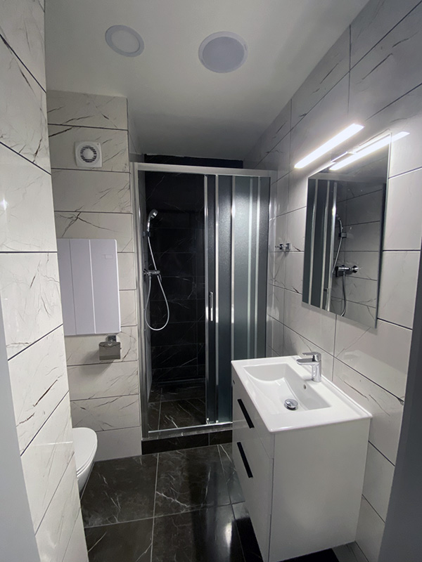 RP 93 a JPM 2021 ozvučují koupelnu